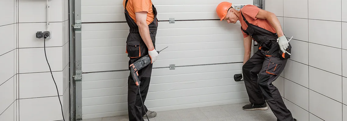 Fix Commercial Garage Door Issues in Niagara-on-the-Lake, Ontario